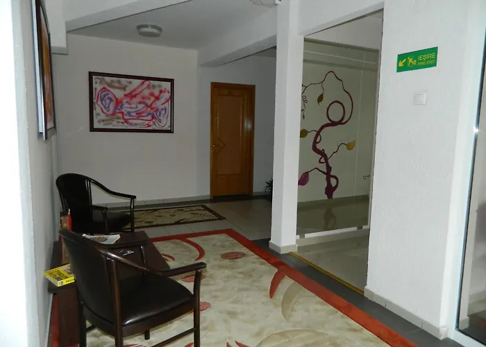 Hotell Tranzzit 3*