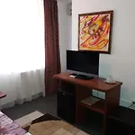 Tranzzit Hotel 3*