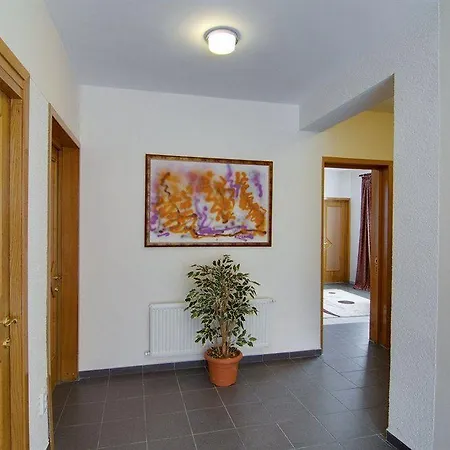 Tranzzit 3* Bukarest