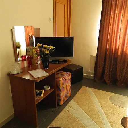 Hotel Tranzzit Bucharest