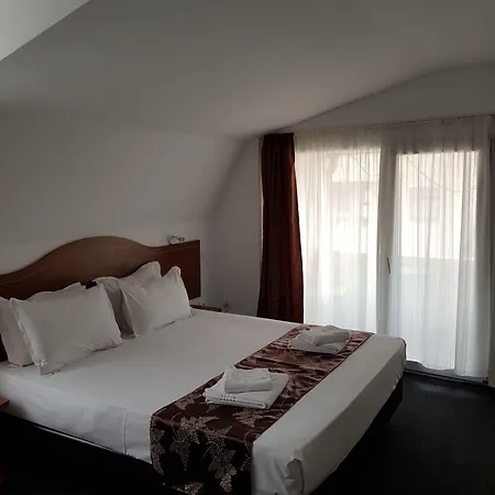 Tranzzit Hotel Bucarest