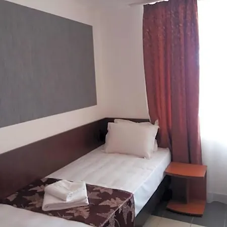 Hotel Tranzzit Bucharest