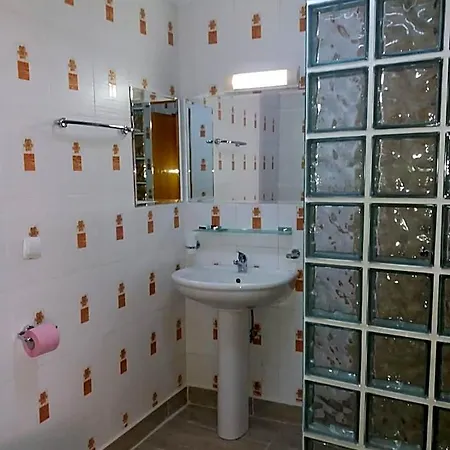 Tranzzit Hotel 3*