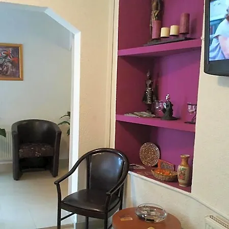 Tranzzit Hotel 3*