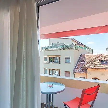 Hotel Tranzzit Bucharest