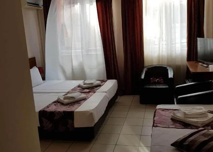 Tranzzit Hotel