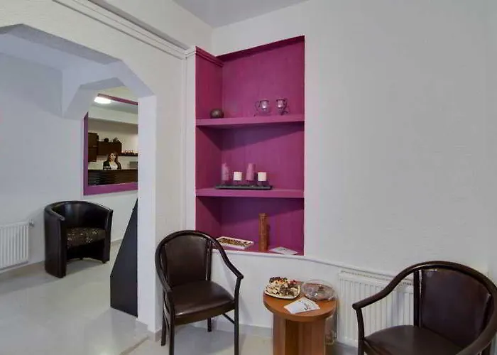 Hotel Tranzzit