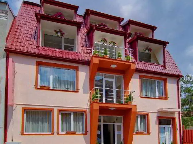 特兰兹提酒店 3*