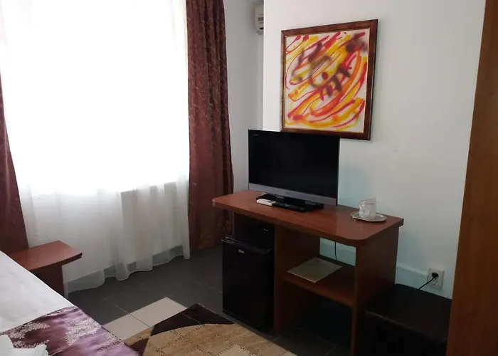 特兰兹提酒店 酒店 3*