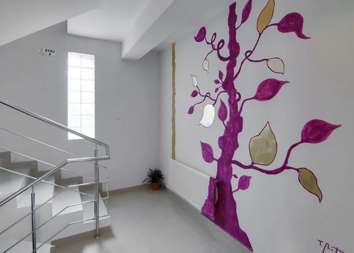 特兰兹提酒店 酒店 3*