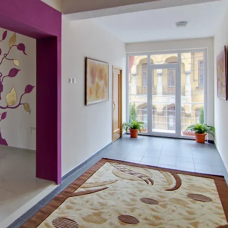Tranzzit Hotell