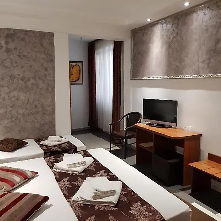 Hotell Tranzzit