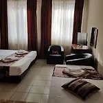 호텔 Tranzzit 부쿠레슈티